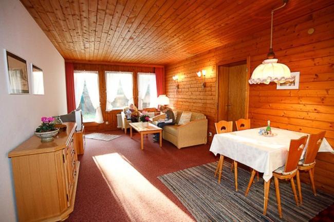 Ferienwohnungen Toni Plenk Inkl. Chiemgaukarte Ruhpolding Exterior foto